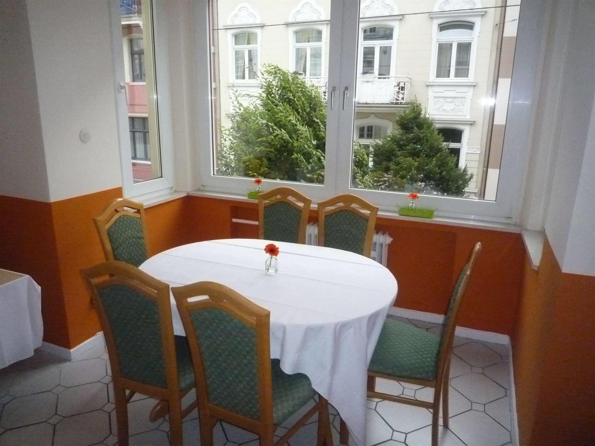 Gaestehaus Grupello Maison d'hôtes 2*